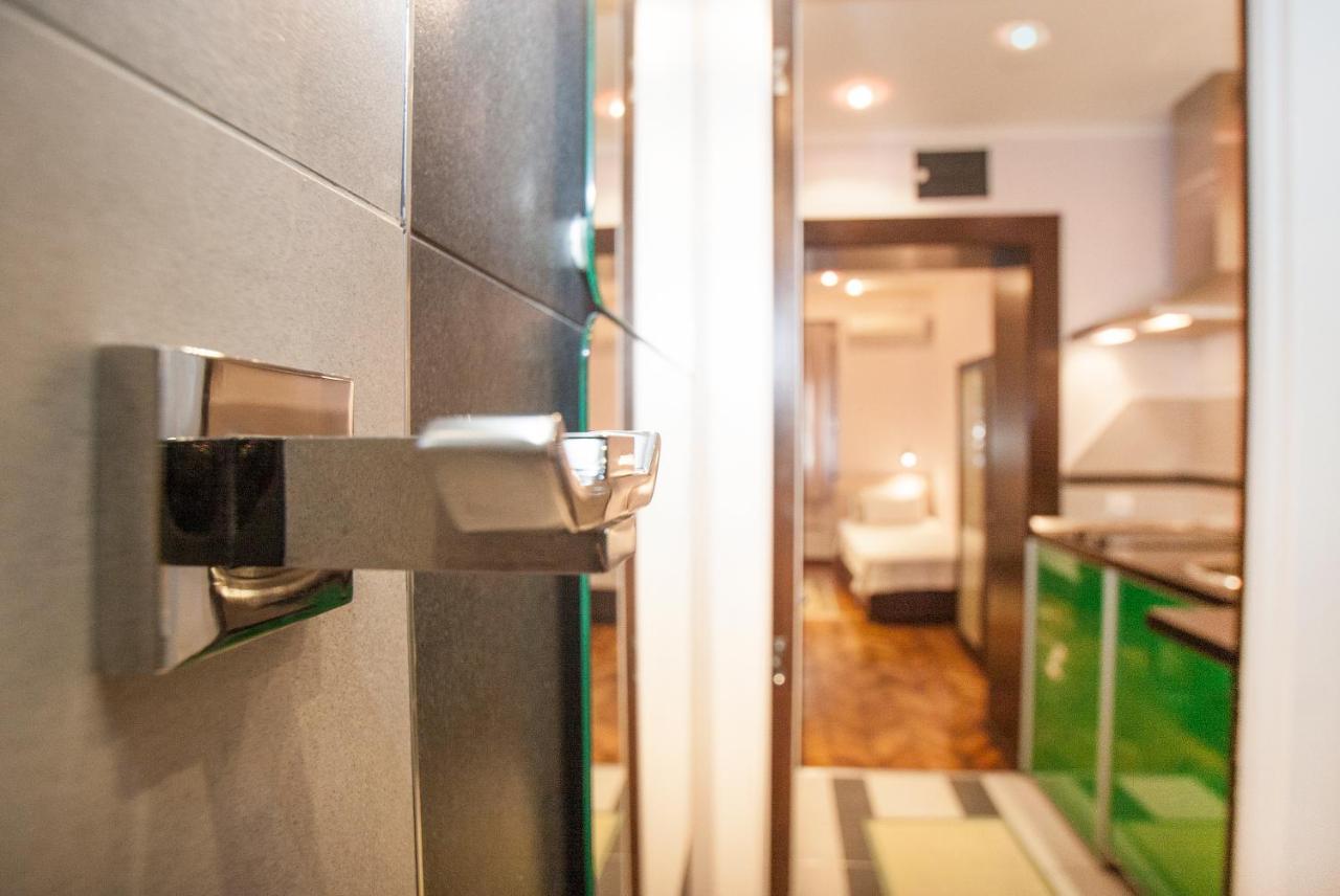 Piano Cube Apartment Beograd Ngoại thất bức ảnh